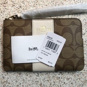 Coach Corner Zip Wristlet